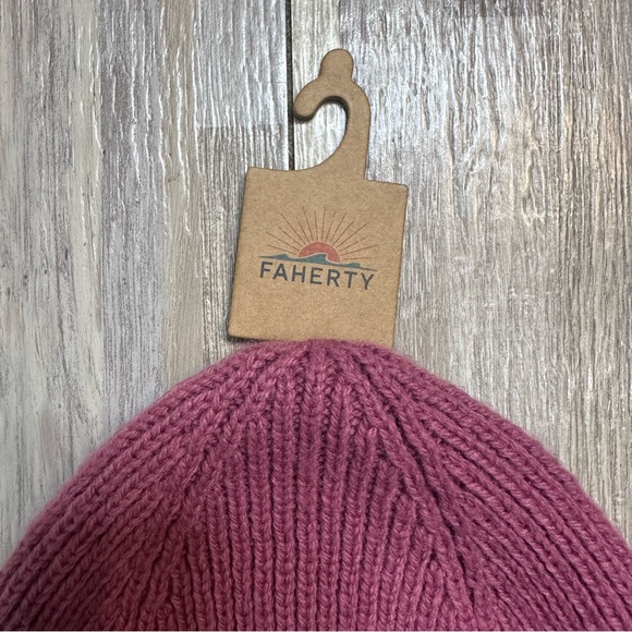 FAHERTY BRAND Rose Retro Stripe Beanie NWT - Picture 5 of 12